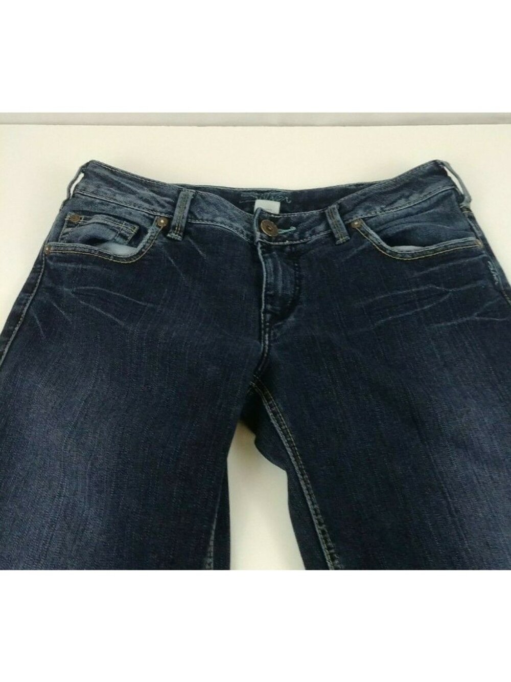 Silver Aiko Embroidered Distressed Whiskered Dark Wash Jeans Size 31/31 - Picture 4 of 10